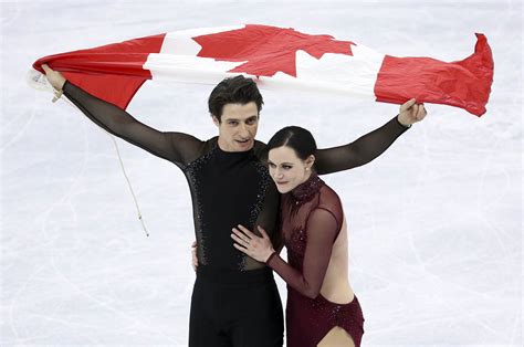 Tessa Virtue and Scott Moir win gold medal in Figure Skating Ice Dance ...