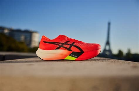 Asics Lan A Metaspeed Sky Paris E Metaspeed Edge Paris Para Ajudar