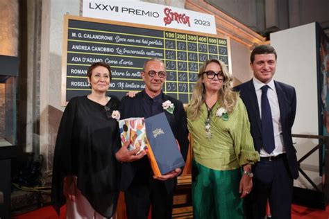 Premio Strega Vince Ada D Adamo La Classifica Completa