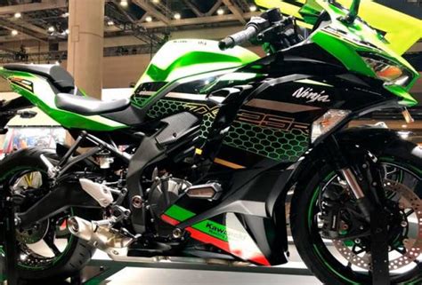 Kawasaki Perkenal Ninja Zx 25r Jentera 250cc Terbaharu Dengan 4 Silinder Astro Awani