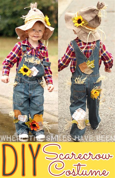 Make a Scarecrow Costume That's Perfect for Kids & Adults!