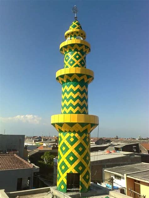 Gambar Menara Masjid Grc Analisis