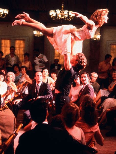 WATCH The Sweet Story Behind Dirty Dancing S Iconic Lift Scene