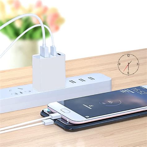 Incarcator Super Fast Charge W Porturi Usb Type C Compatibil Cu