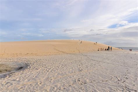 As Dunas De Areia No Huacachina Abandonam Peru Imagem De Stock