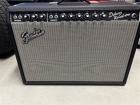 Fender Deluxe Reverb Black Reverb