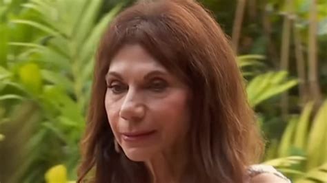 Theresa Nist shares her reaction to Leslie Fhima's The Golden Bachelor ...
