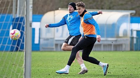 Holstein Kiel Benedikt Pichler und Thomas Dähne zurück im Training