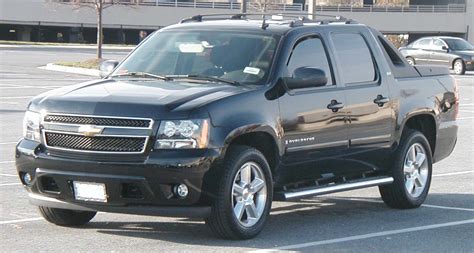 Chevrolet Avalanche Information And Photos Momentcar