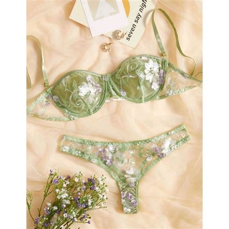 Conjunto Camila Lingerie Bordada Luxo Sensual Verde Renda Floral