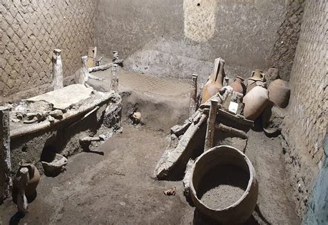 Pompei Ritrovata La Stanza Degli Schiavi A Civita Giuliana