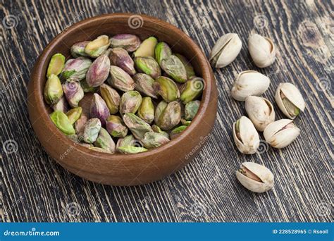 Deliciosas Nueces De Pistacho Secas Y Saladas Naturales Imagen De