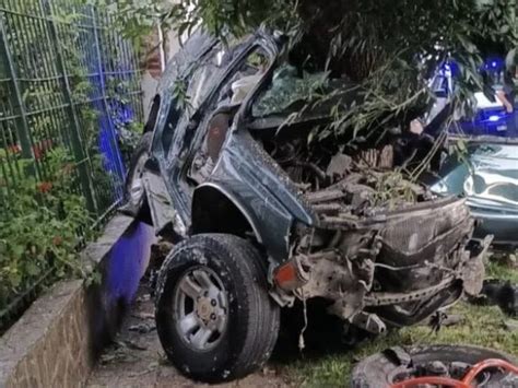 Robaron Una Camioneta En Quilmes Y Al Huir Se Estrellaron Contra Un