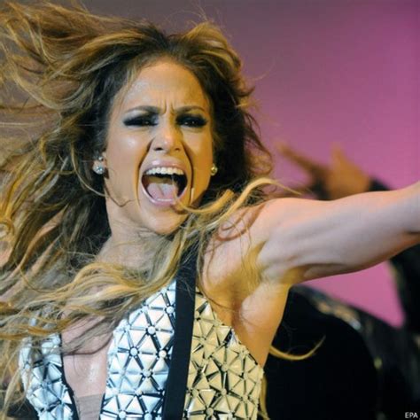 Fas ta Jennifer Lopez konseri sonrası bakana istifa çağrıları BBC