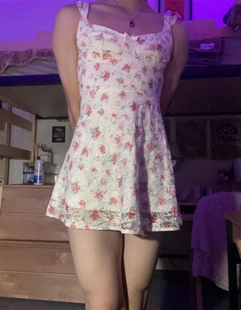 My First Time Wearing A Dress 💜 Rcrossdressing