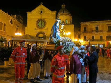 Portodimare I Riti Della Settimana Santa A Taranto Grottaglie La