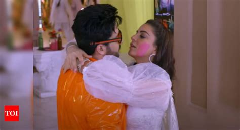 Kundali Bhagya Karan And Preeta Get Romantic On Holi Times Of India