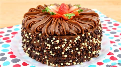 Bolo De Chocolate Com Morangos Cakepedia Youtube