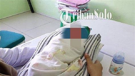 Breaking News Bayi Baru Lahir Dibuang Di Jalanan Laweyan Solo Di