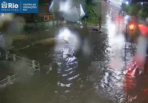 Município do Rio registra maior volume de chuva no ano apenas uma hora