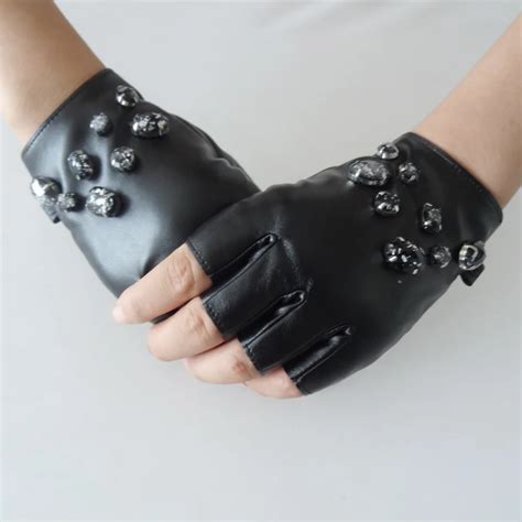 2023 Fashion Trendy Custom Black Women Leather Glove Ladies Driving Fingerless Glove Men Pu Half