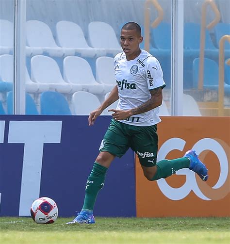 Palmeiras Vence Internacional E Chega às Quartas De Final Da Copinha