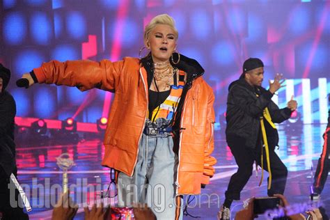 Penampilan Memukau Agnez Mo Nyanyikan Lagu Terbarunya Long As I Get