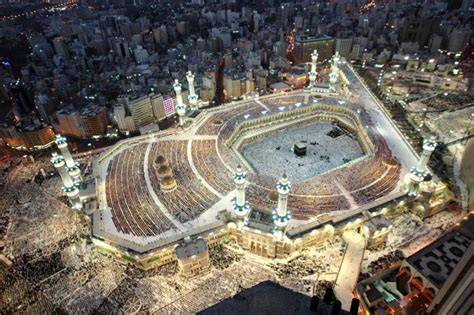 9 Larangan Ketika Berada Di Tanah Suci Makkah Dan Madinah