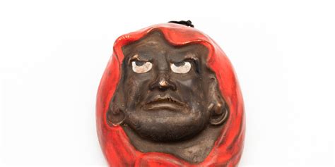 Antique Japanese Ceramic Daruma Wall Hanging With Shunga Mi17078