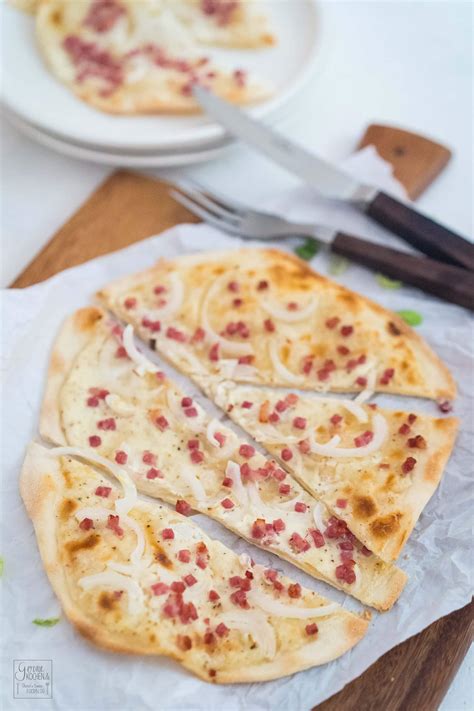 Tarte flambée Elsässer Flammkuchen Rezept von Gernekochen de