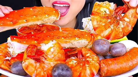 Asmr Giant King Crab Jumbo Shrimp Seafood Boil Mukbang Eating Sounds