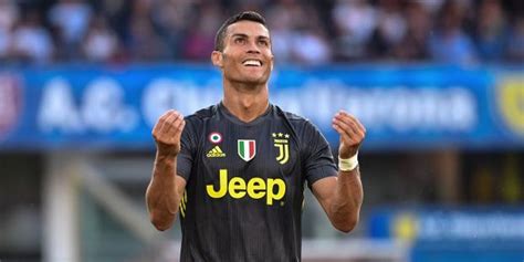 Cristiano Ronaldo reste muet mais remporte son premier match de Série A