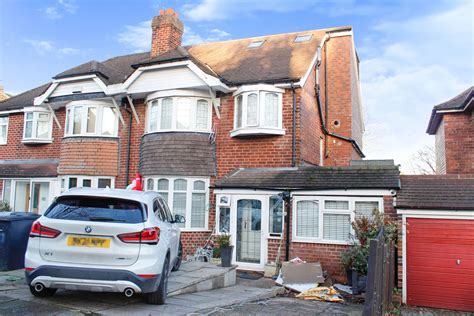 5 Bed Semi Detached House For Sale In Cherry Orchard Road Handsworth