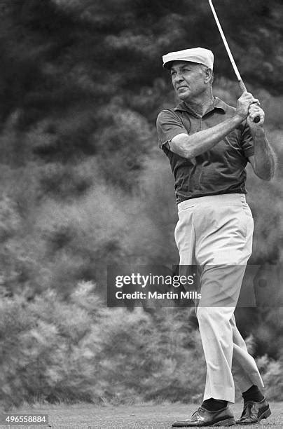 Ben Hogan Golf Photos And Premium High Res Pictures Getty Images