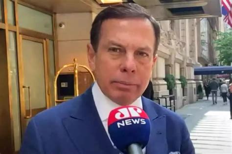 Fellipe Bambam on Twitter Em Nova York ex governador João Doria