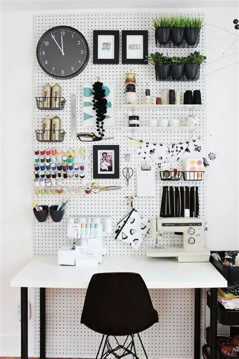 43 Small Office Space Ideas To Save Space And Work Efficiently