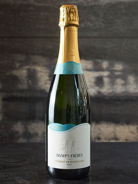 Игристое вино Dampt Freres Brut Cremant de Bourgogne AOC купить в ...
