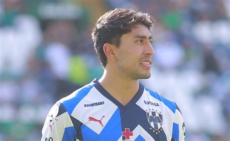 Liga Mx Omar Govea Ya Est En Guadalajara Para Firmar Como Refuerzo De