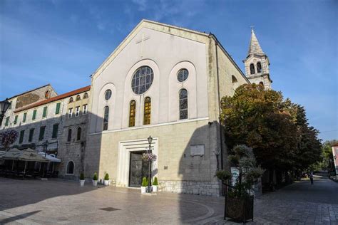 Il Santuario Della Madonna Miracolosa Di Sinj