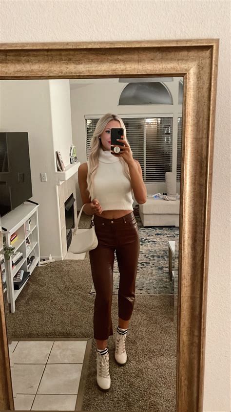 Liv Johnson CBS47 Fresno R Hot Reporters