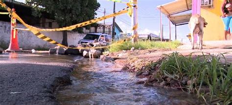 Cano Estourado Causa Desperd Cio De Gua Limpa Em Olinda