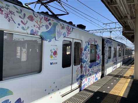 【神戸市灘区・東灘区】阪神電車本線で遭遇！なんだ？このプリティ車両は？！海遊館 × 近鉄電車「海遊館トレイン」だったみたいです！ 号外