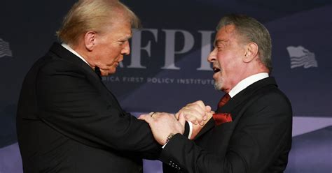 Donald Trump I Nume Te Pe Mel Gibson Jon Voight I Sylvester Stallone