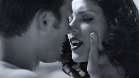 5 Highlights From Taylor Swifts Wildest Dreams Music Video Youtube