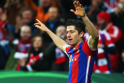 Robert Lewandowski Set To Return Against Fc Barcelona Barca Blaugranes