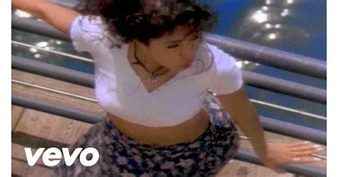 "Bidi Bidi Bom Bom" by Selena | Latin Pop Songs Playlist | POPSUGAR Latina Photo 17