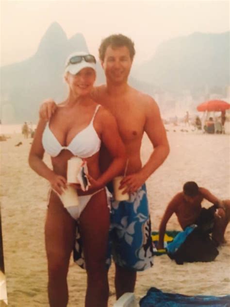 Hot Sexy Debra Marshall Bikini Pics