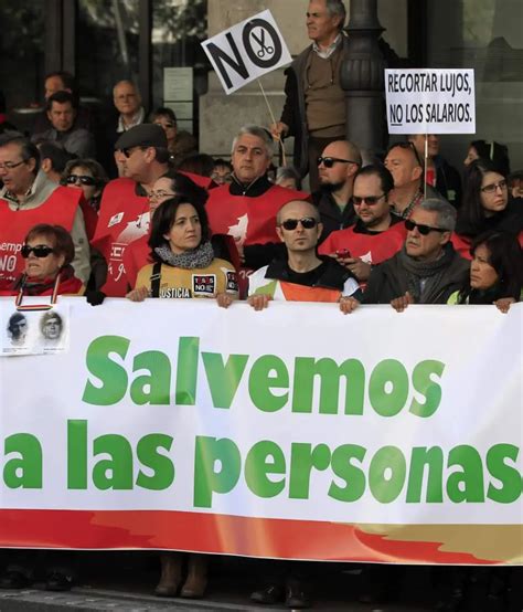 Fotos Fotos Marchas De La Cumbre Social En Espa A Im Genes Im Genes