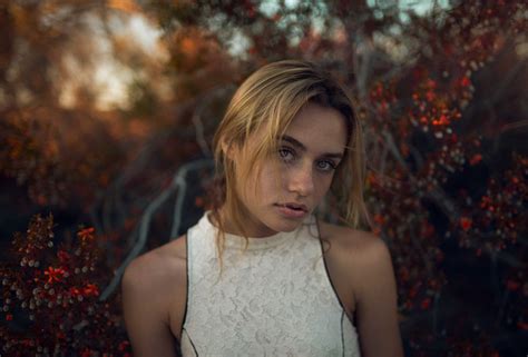 Women Face Blonde Portrait Depth Of Field
