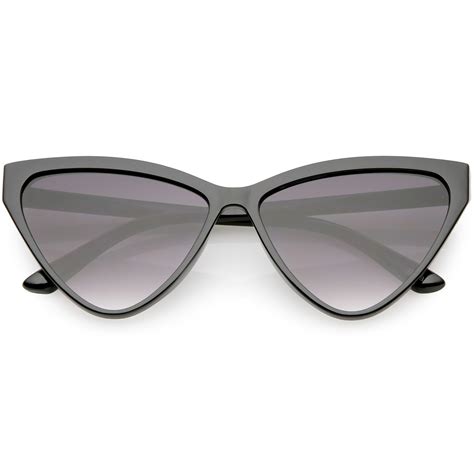 Oversize Vintage Cat Eye Sunglasses Slim Arms Gradient Lens 59mm Black